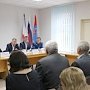Крымские вице-премьеры провели личные приёмы граждан в Ленинском районе